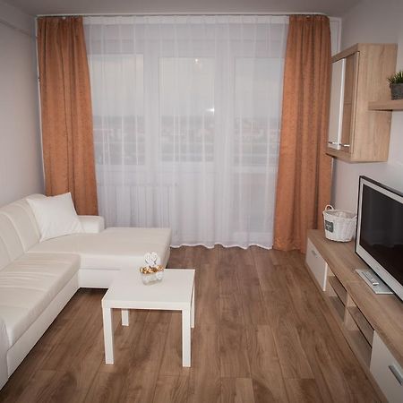 Anna Apartman Дьёр Экстерьер фото